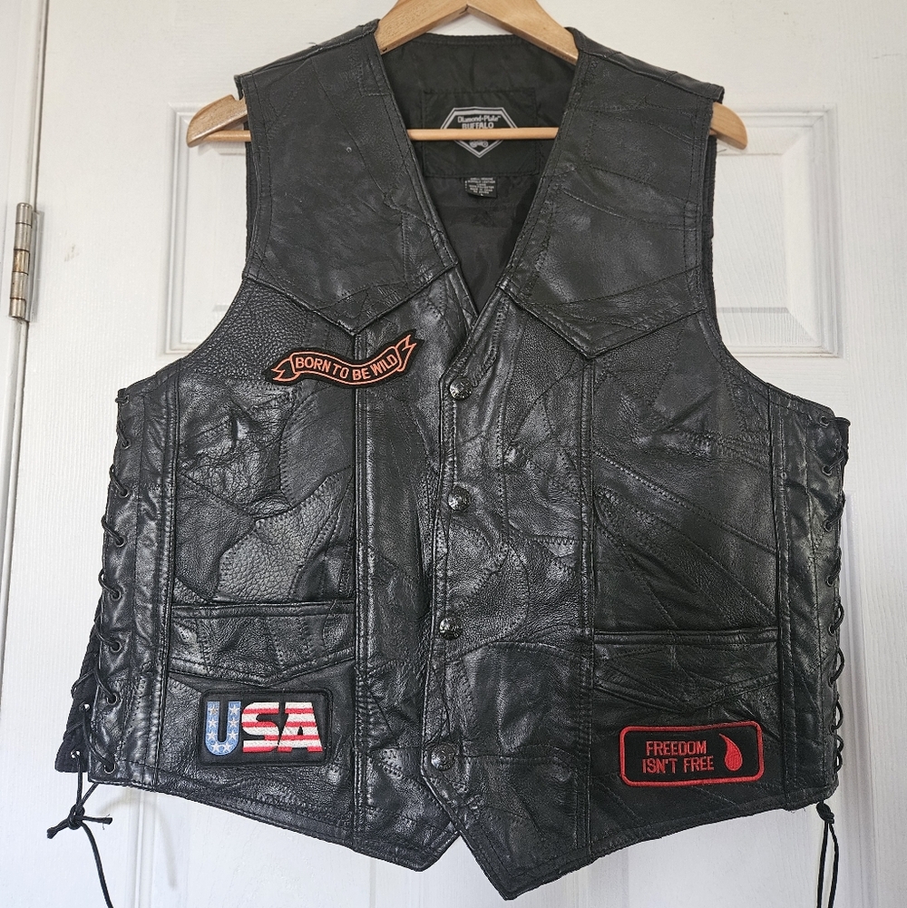 Giverny Leather Vest Womens Size Large Black Snap Front Sleeveless Biker Jacket